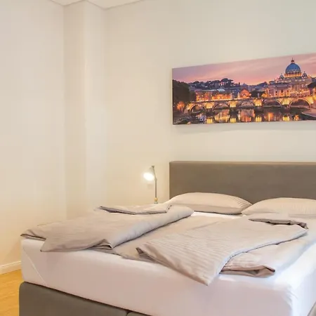 Kissinger Apartment *